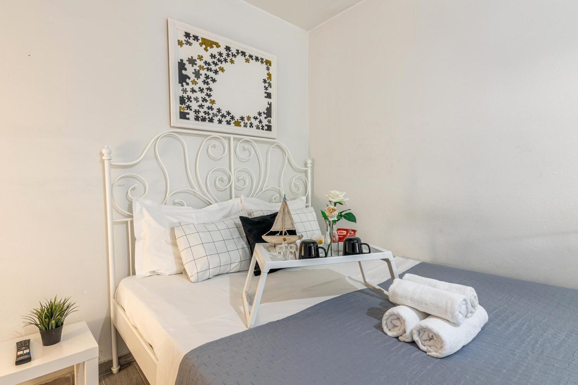 Cocomelo Apts 2