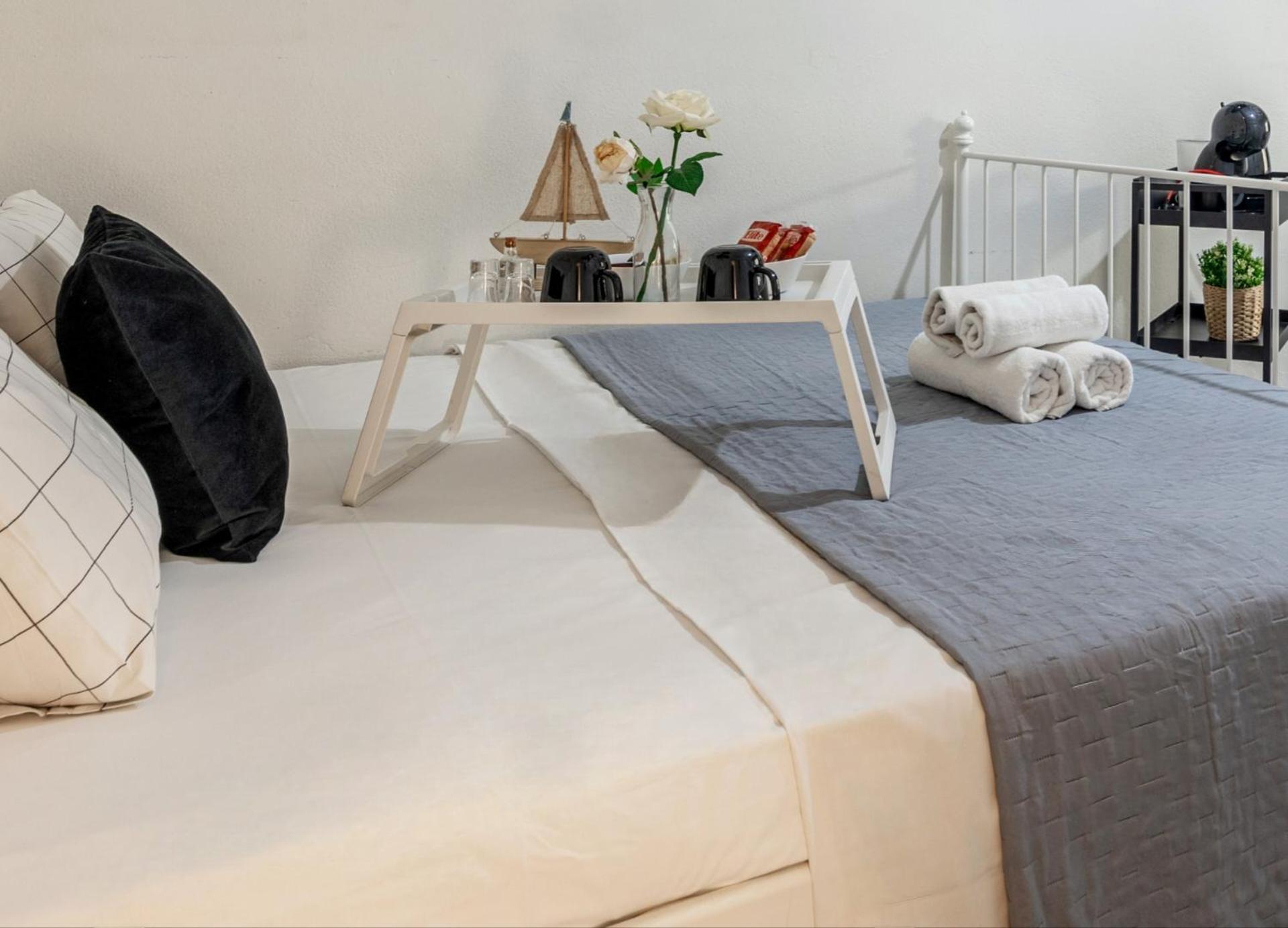 Cocomelo Apts 2