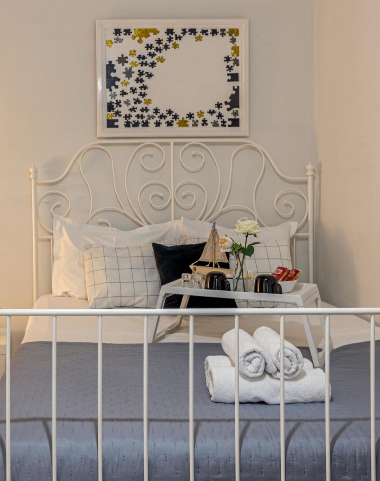 Cocomelo Apts 2